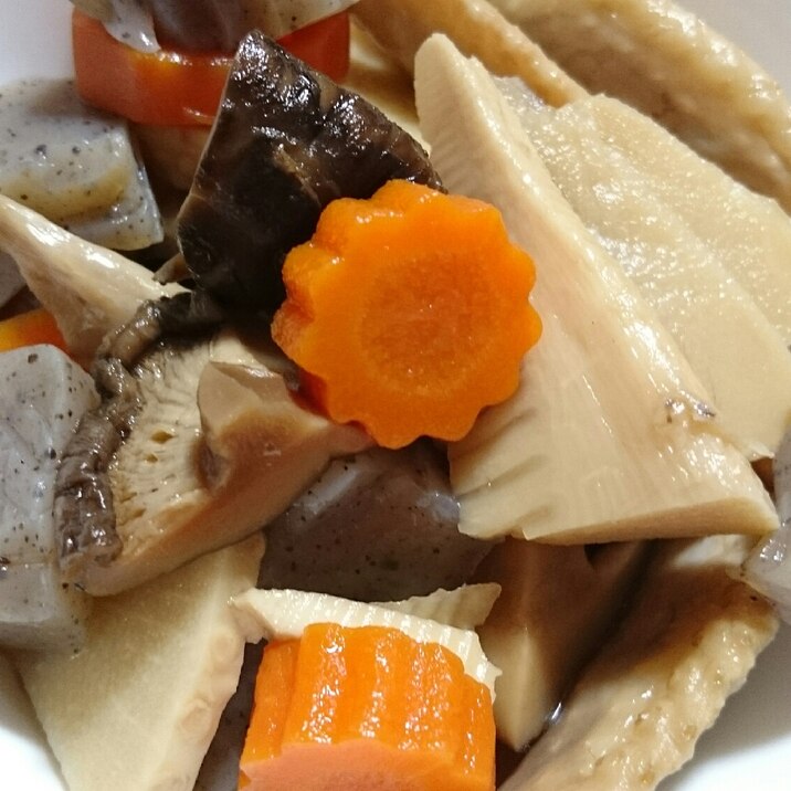 ストウブde たけのことこんにゃくの煮物 レシピ 作り方 By Mamichin555 楽天レシピ ストウブde たけのことこんにゃくの煮物 レシピ 作り方 By Mamichin555 楽天レシピ